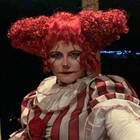 Host Renata